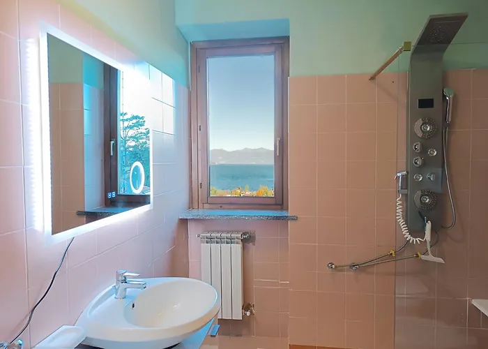 Raffaello סטרסה